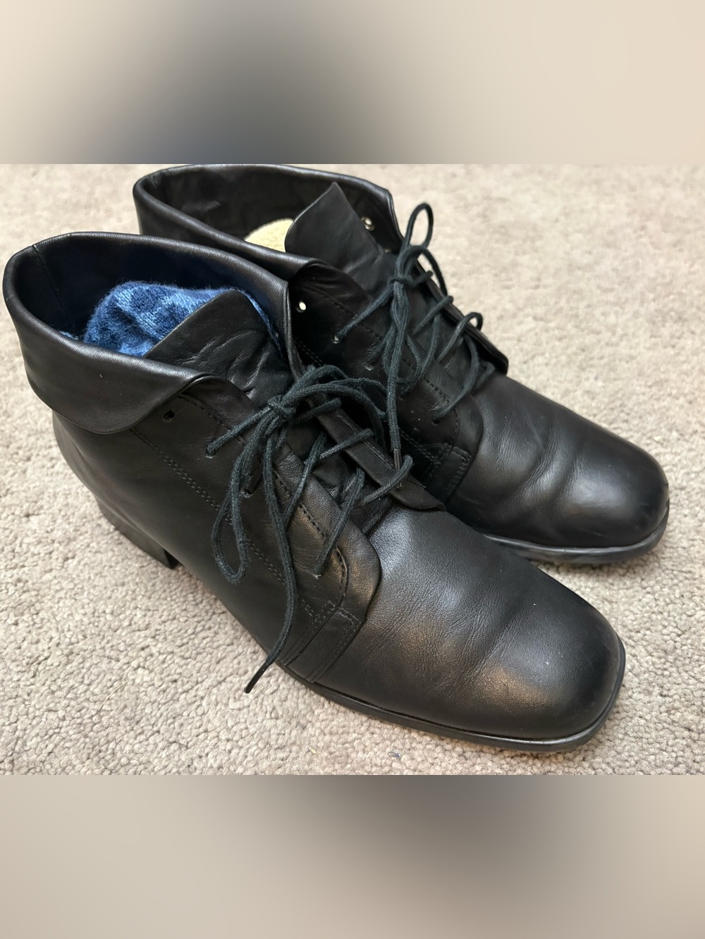 St. John's Bay Black Leather Chukka Lace-Up Boots